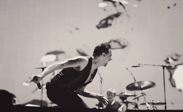 Depeche-Mode-Live-Peter-Nei