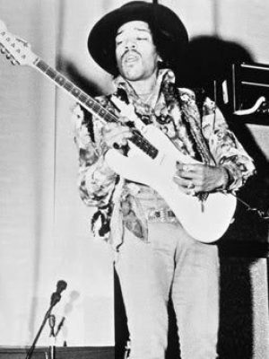 Jimi_Hendrix_playing_Sound_City